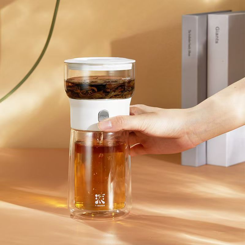 Portable Magnetic Tea Maker, On-the-Go Glass Tea Bottle for Travel & Office