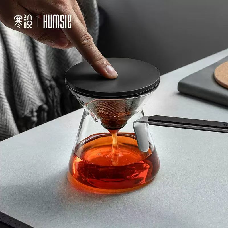 Mystic Magnetic Tea Carafe | Heat-Resistant Glass One-Touch Filter Teapot